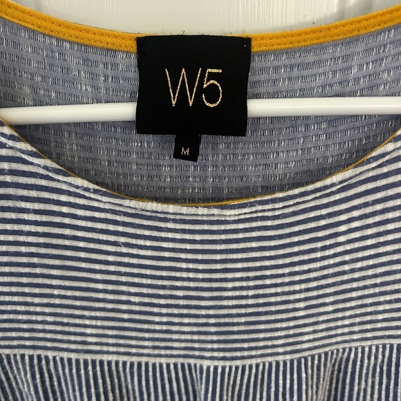 W5 Blue and White Striped Tiered Top Size Medium - Picture 3 of 7